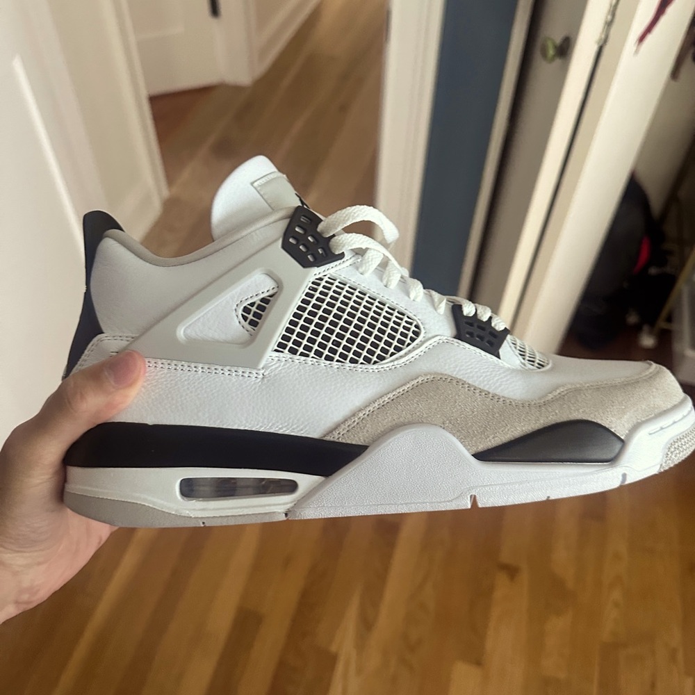 Military black 4s